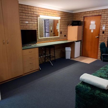 Macintyre Motor Inn Goondiwindi Bagian luar foto