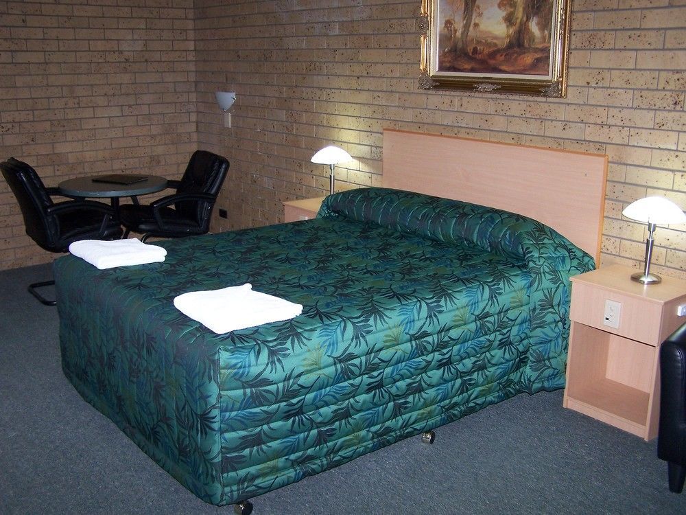 Macintyre Motor Inn Goondiwindi Bagian luar foto